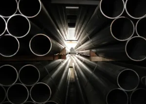 Tubos: Uma Análise Comparativa entre Tubos de Aço, PVC e Outros Materiais, competem por espaço nesse mercado!
